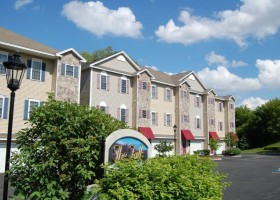 17 Riverfront Front June 2013 Alt View